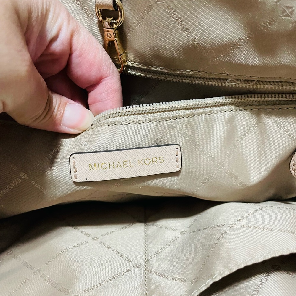 Michael Kors Cream Tote with Gold Accents - Picture 6 of 7